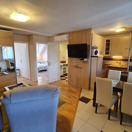 Dorci Apartman Keszthely Esterno foto